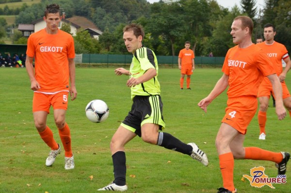 FOTO: Tromejnik po zaostanku 1:3 prišel do zmage s 4:3